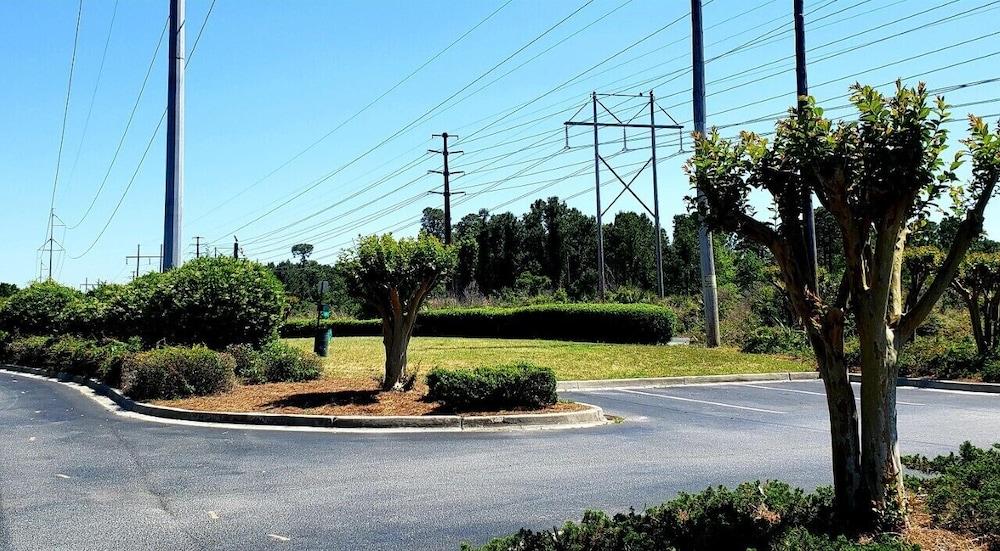 Hotel Express & At Hilton Head Area By Ihg
